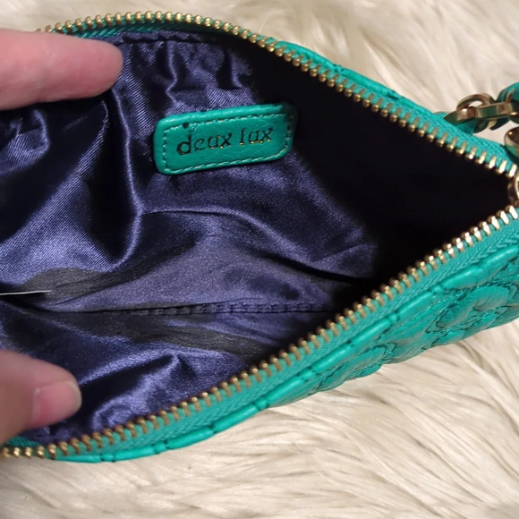 DEUX LUX Teal green quilted heart wristlet with chain strap - Picture 5 of 5